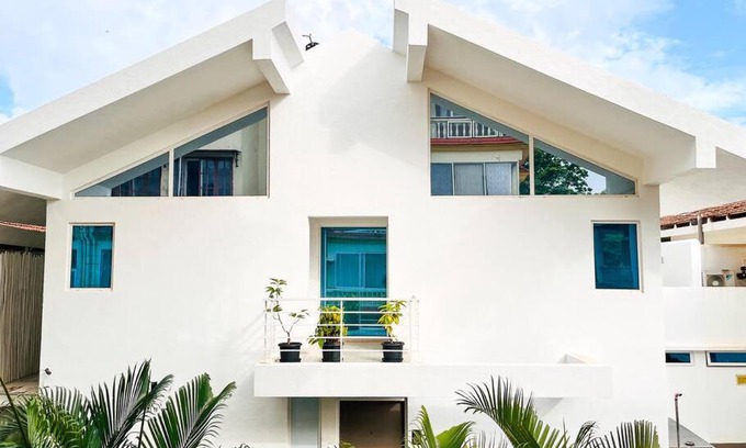 Nerul Villa | Contemporary 4BHK Villa with Pool near Candolim