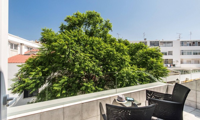 Se Ski Chalet | Contemporary Charm in the Algarve