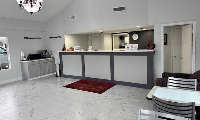 Nacogdoches Hotel | Continental Inn & Suites Nacogdoches TX/SFA University/Downtown