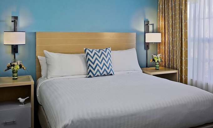 Gunter Afs Hotel | Convenient Stay! 3 Convenient Units, Pool, Free Parking, Pet-Friendly