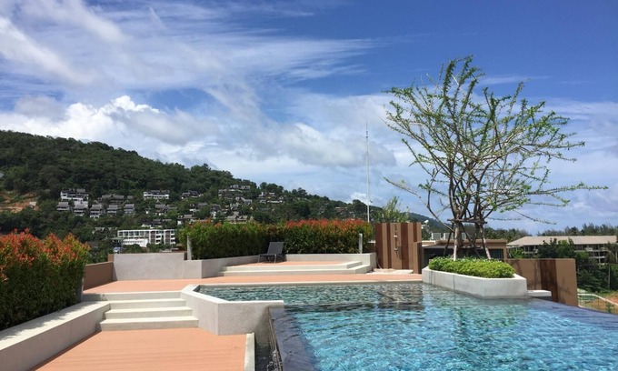 Cherngtalay Apartment | Convenient Surin apartment- rooftop pool & gym 716