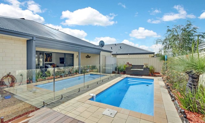 Eaton Apartment | Cooinda Happy Place — 3BR Home with Pool