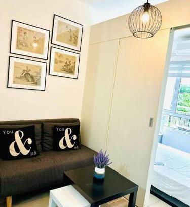 Tagaytay Apartment | Cool and Savvy 1BR @Cool Suites Tagaytay