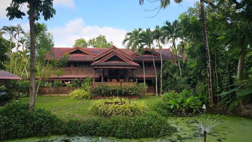 Doi Saket House | Cool Vintage Doisaket