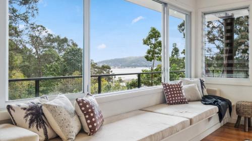 Pretty Beach Central Coast House | 'Coolcappa' by Accom Holidays