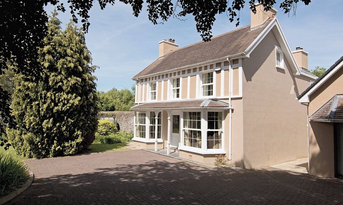 Aberaeron Cottage | Copper Beech Cottage