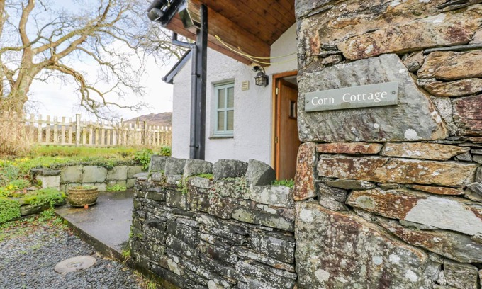 Penny Bridge Cottage | CORN COTTAGE, pet friendly in Water Yeat, Coniston Water