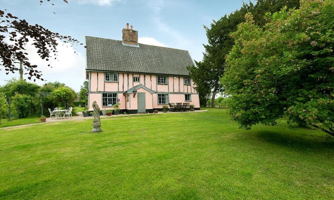 Halesworth House | Corner Farm