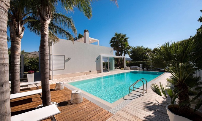 Custonaci Villa | Cornino Beach villa rental with private pool in Sicily