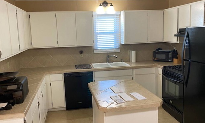 Big Spring House | Corporate House Oilfield Welcome
