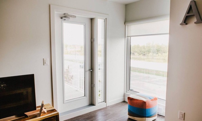 Tuxedo Apartment | Corporate Stays Comfortable & Quiet 2BR