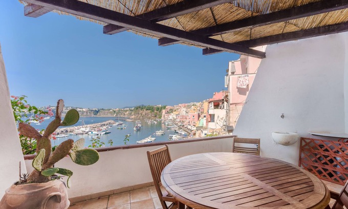 Procida Apartment | Corricella Hammok - Gioia Apartments