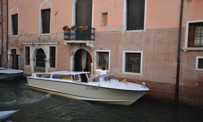 Castello House | Corte Nova