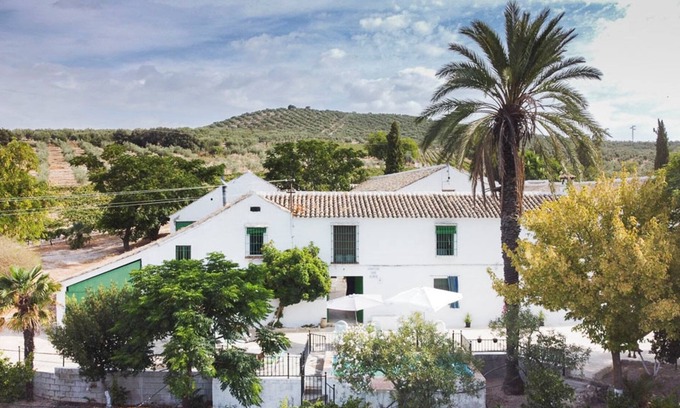 Cabra Cottage | Cortijo Don Simon, ideal for families and friends (pet friendly)