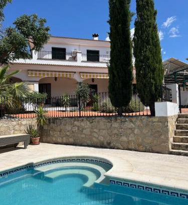 Iznajar Villa | Cortijo Rocas Altas