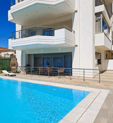Voula Apartment | Costa Voula Shared Pool & Beach Apartment A2