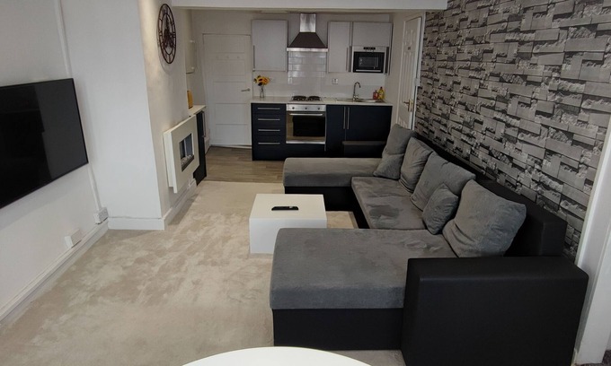 Long Itchington Apartment | Cosy 1 Bedroom Flat That Sleeps 4