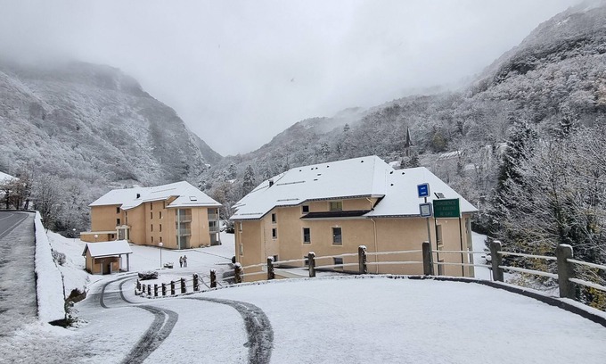 Luz-Saint-Sauveur Apartment | Cosy 30m2 apartment 2 minutes from the spa, 5 minutes from the town center