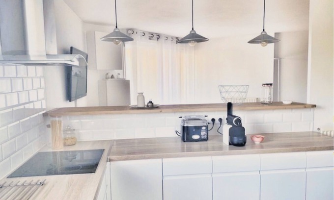Gonesse Apartment | Cosy and Chill Appartement- Paris CDG Airport- Disneyland- Parc des Expos