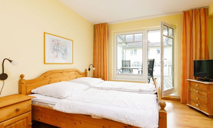 Ostvorpommern Apartment | Cosy apartment for 4 people with WIFI, TV and terrace