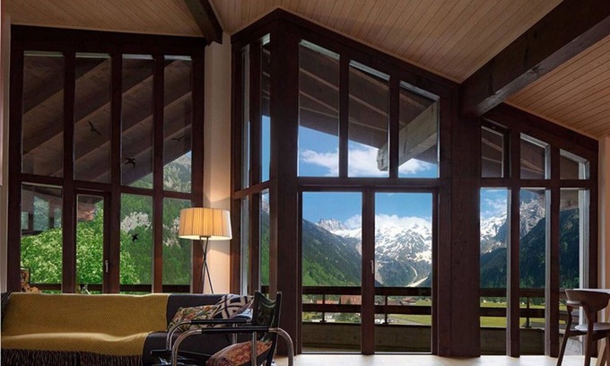 Engelberg Apartment | Cosy apartment for 6 people with WIFI, pool, TV and balcony