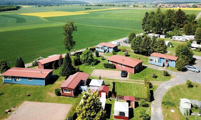 Bad Emstal House | Cosy apartment in villa for 3 people with pool, WIFI, TV, terrace and pets allowed