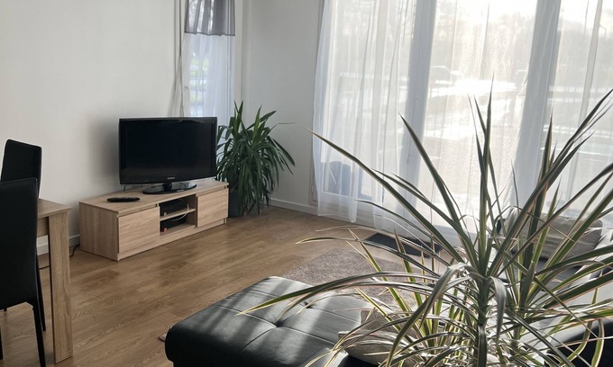 Montevrain Apartment | Cosy Appartement Disneyland Paris/600m Gare val D'europe/parking/navette