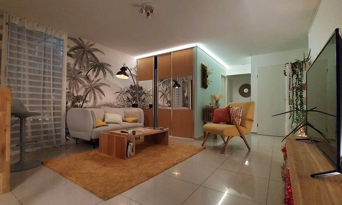 Pointe de la verdure Apartment | Cosy cocoon 50m from the beach, WATER TANK