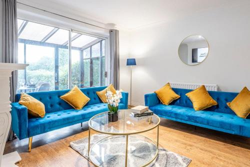 Newcastle-Under-Lyme House | Cosy Home in Stoke on Trent