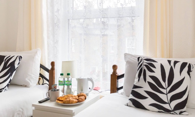 Haringey House | Cosy Twin Room Next to Underground Station