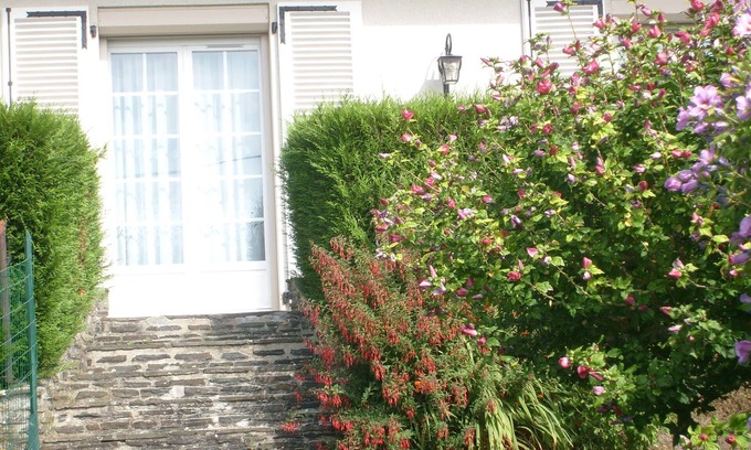 Lison House | cottage for 3 people, 2 star, near the landing beaches