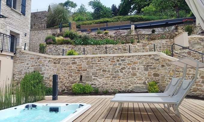 Terrasson-la-Villedieu House | Cottage in Dordogne in picturesque town close to the Valley de l'Homme Lascaux