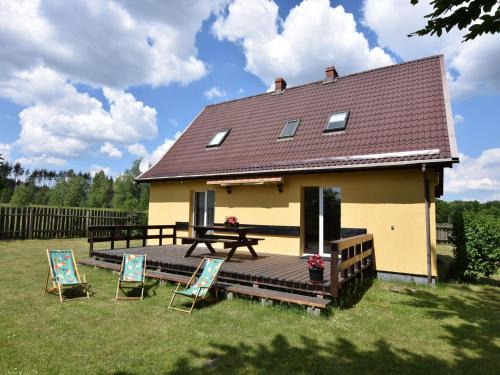 Parchowo House | Cottage in a quiet location by the lake Mausz, Parchowo in Kashubia