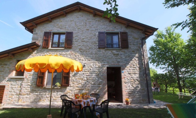 Apecchio Cottage | Cottage in Marche near Ski Slopes & Pool