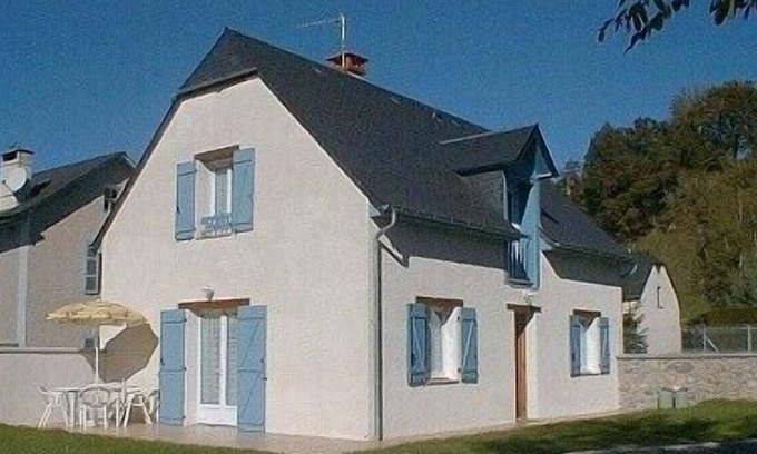 Peyrouse Cottage | Cottage in Peyrouse, 5km from Lourdes, at the foot of the Pyrenees