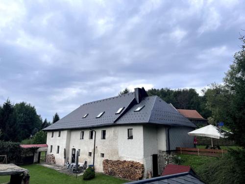 Cerna V Posumavi House | cottage in the middle of nature