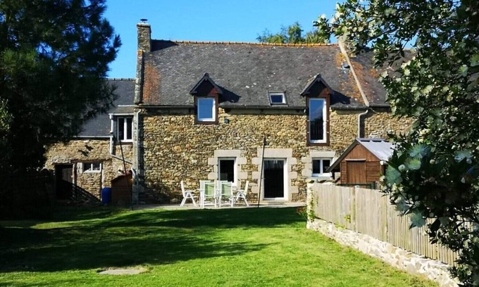 Corseul Cottage | Cottage Koriosolite : à la Campagne Entre Dinan et la mer
