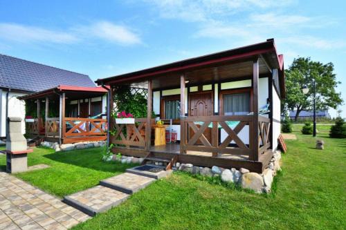 Bobolin House | Cottage near Baltic Beach and Lake Bukowo
