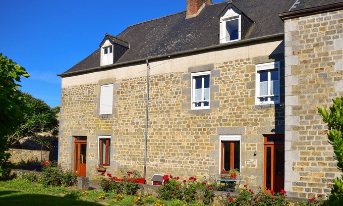 Saint-Leger-des-Pres Apartment | Country holiday home - Saint-léger-des-prés