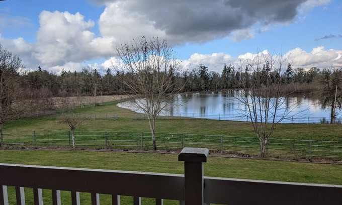 Cornelius House | Country Home with swimming pool and hot tub