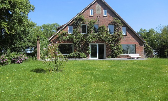 Wangerland Cottage | Country House 'Friesenhof' with Shared Terrace, Private Garden and Wi-Fi