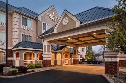 Michigan City Hotel | Country Inn & Suites by Radisson, Michigan City, IN