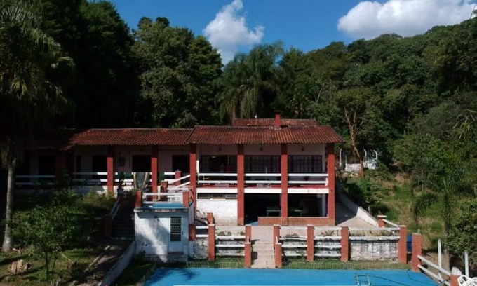 Ibiuna Cottage | country pool farm