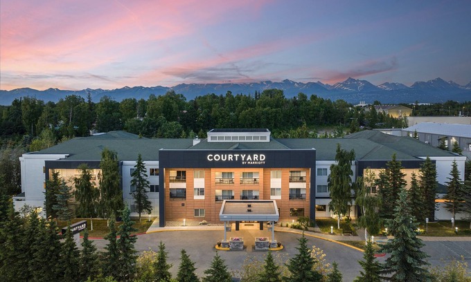 Anchorage Hotel | Courtyard by Marriott Anchorage Airport