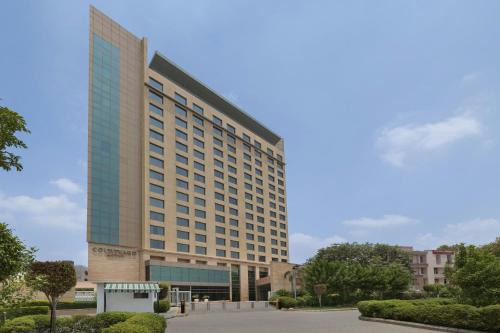 Gurugram Hotel | Courtyard by Marriott Gurugram Downtown