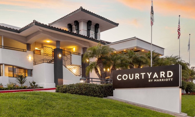 Solana Beach Hotel | Courtyard by Marriott San Diego Del Mar/Solana Beach