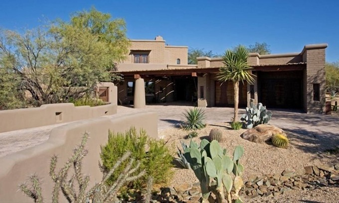 Pinnacle Peak House | Cover Home of Phoenix and Garden in the Exclusive Boulders