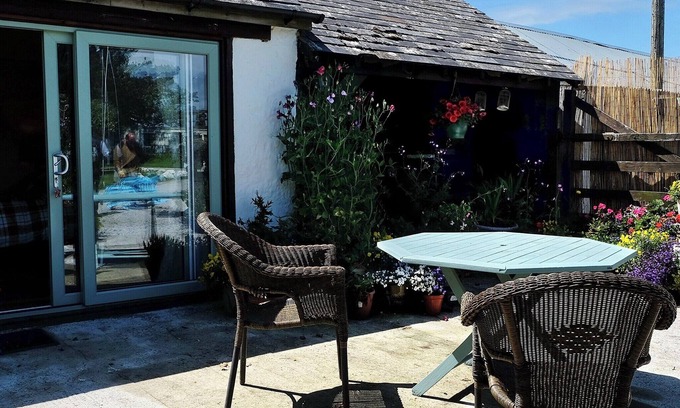 Helston Cottage | Cowshed Cottage - UK42668