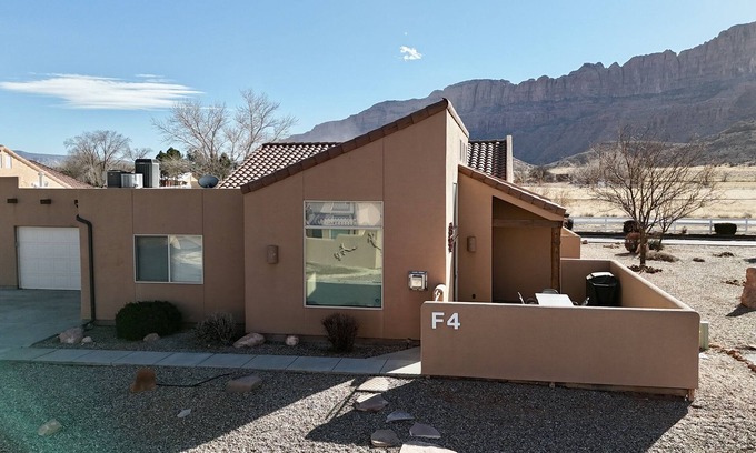Moab South Valley House | Coyote Run @ Rim Village - Pet Friendly