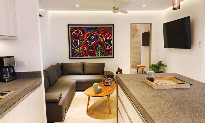 Alfredo V. Bonfil Apartment | Cozy 1-bedroom apartment with AC and WiFi in charming Cancun